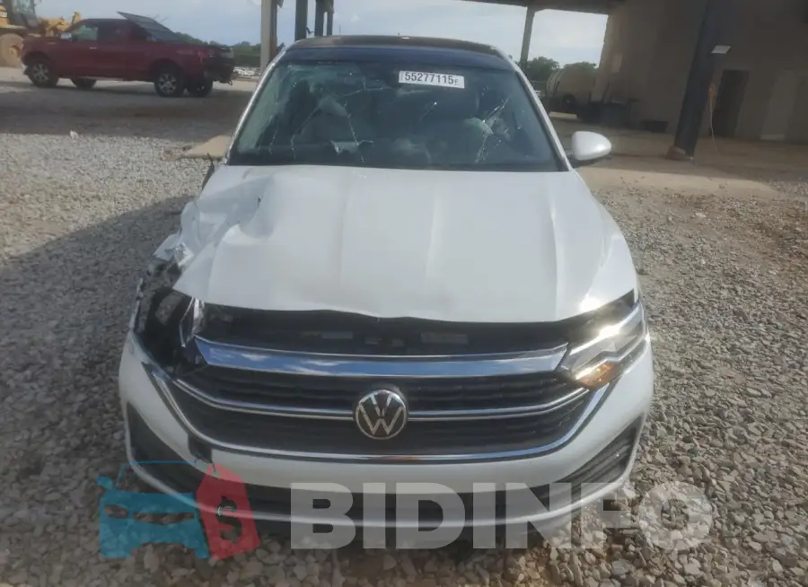 3VW7M7BU2RM052281 Photo# 5