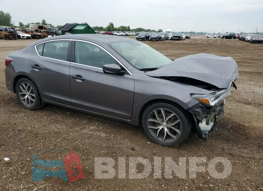 19UDE2F74KA013142 Photo# 4