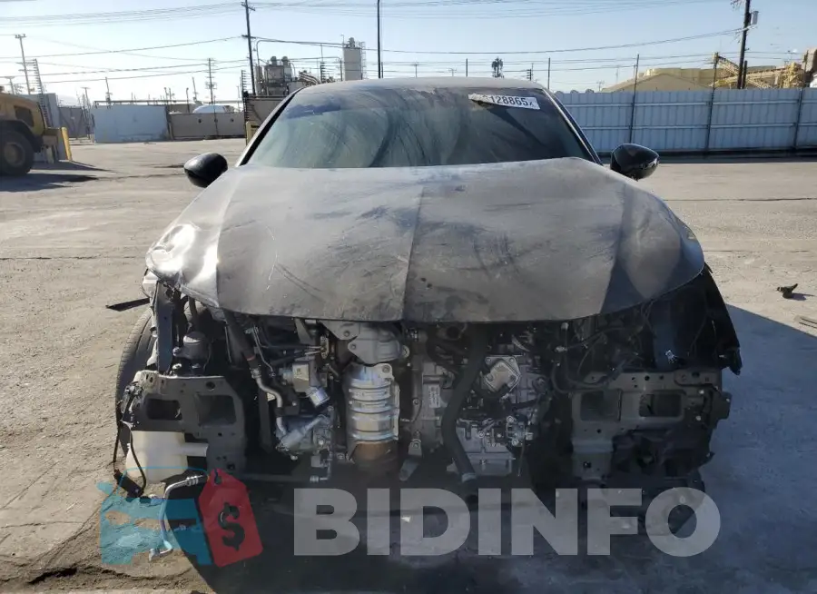 19UDE4H28RA029934 Photo# 5