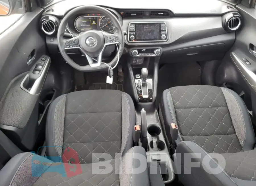 3N1CP5CU5JL522375 Photo# 8