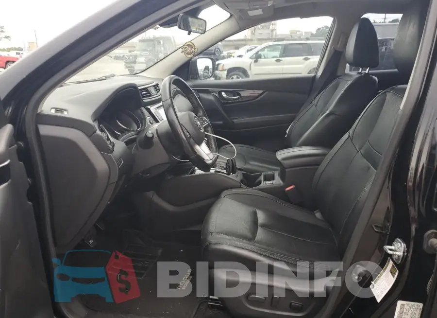 JN1BJ1CPXHW023902 Photo# 7