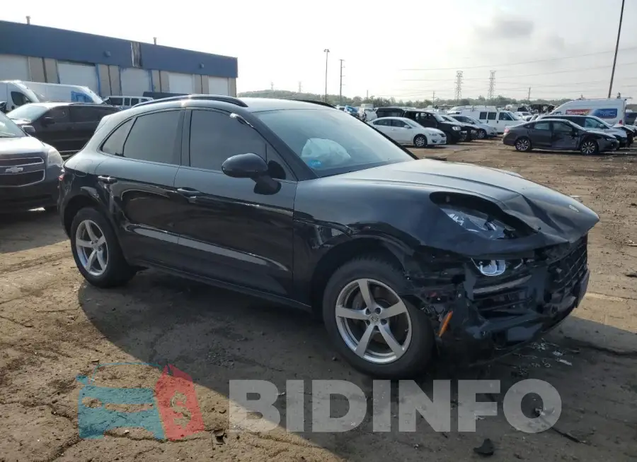 WP1AA2A57JLB06113 Photo# 4