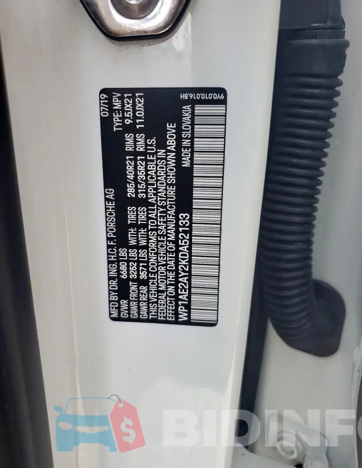 WP1AE2AY2KDA52133 Photo# 13