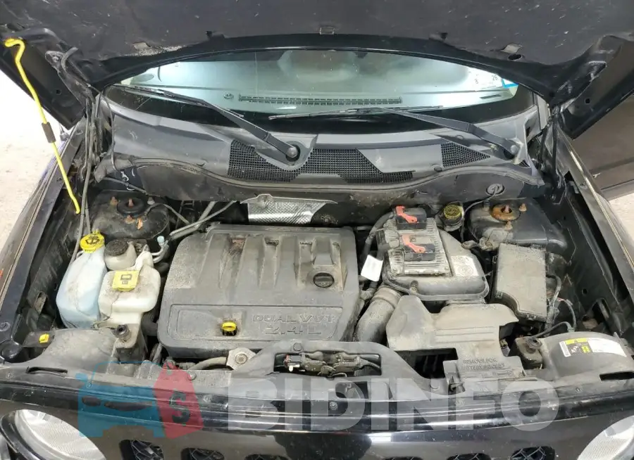 1C4NJPFB5HD183744 Photo# 11
