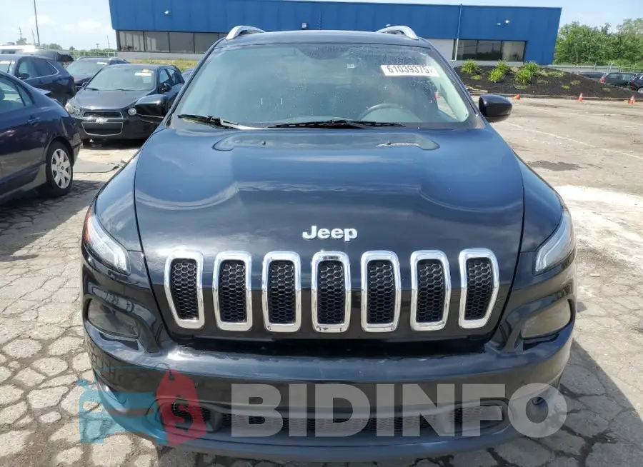 1C4PJMCB2HW570705 Photo# 5