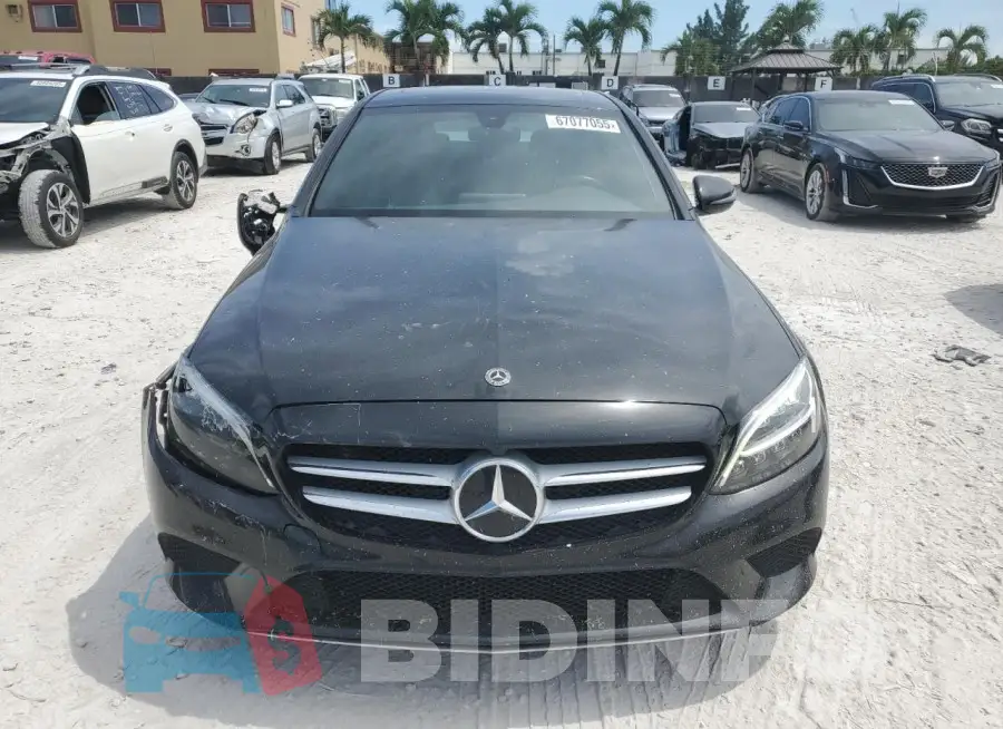 55SWF8DB9KU287165 Photo# 5
