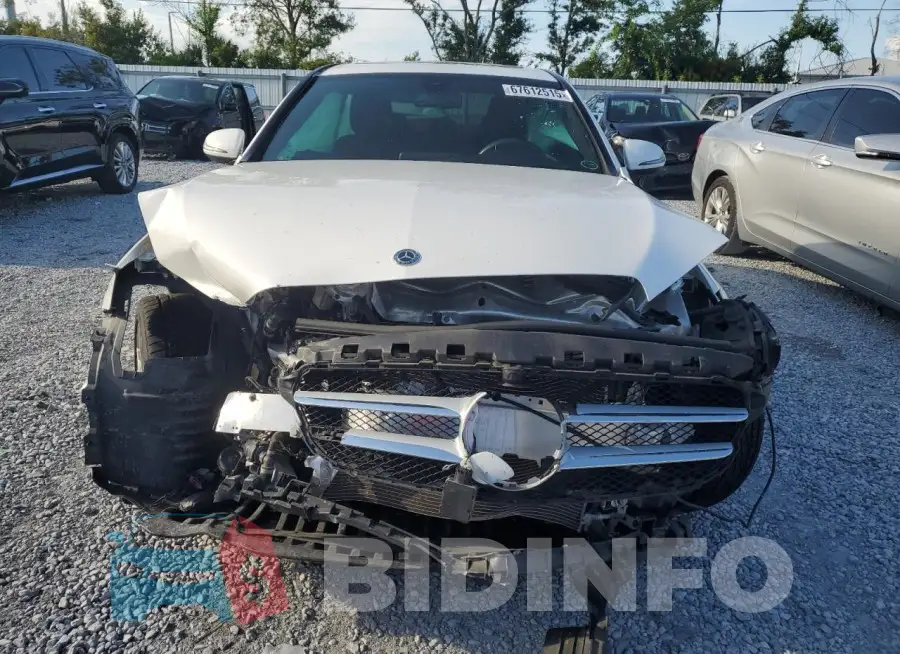 WDDWF8EB7LR547970 Photo# 5