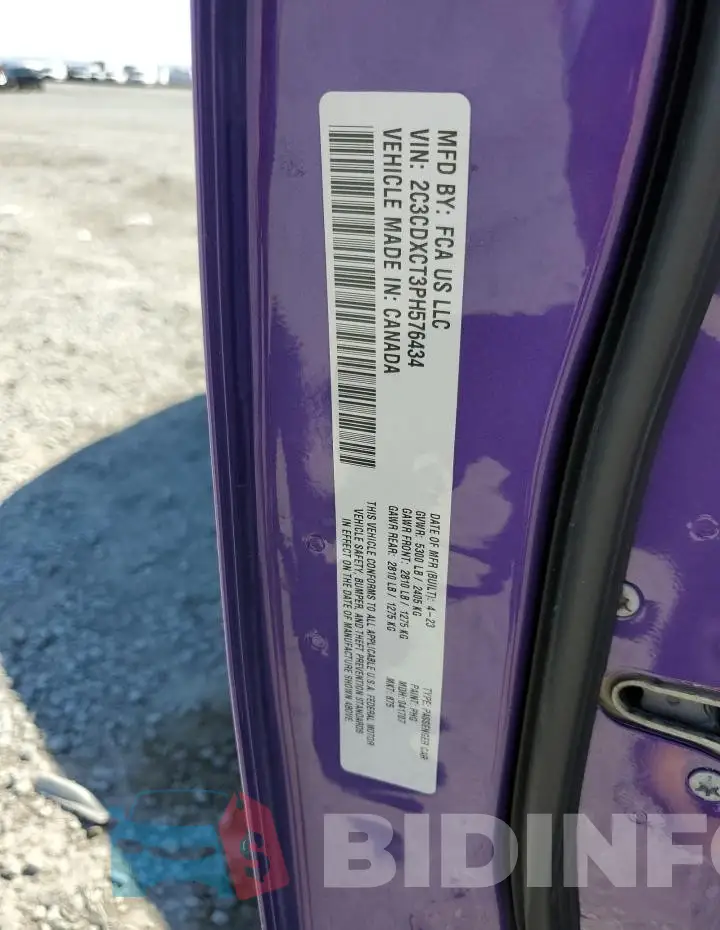 2C3CDXCT3PH576434 Photo# 12