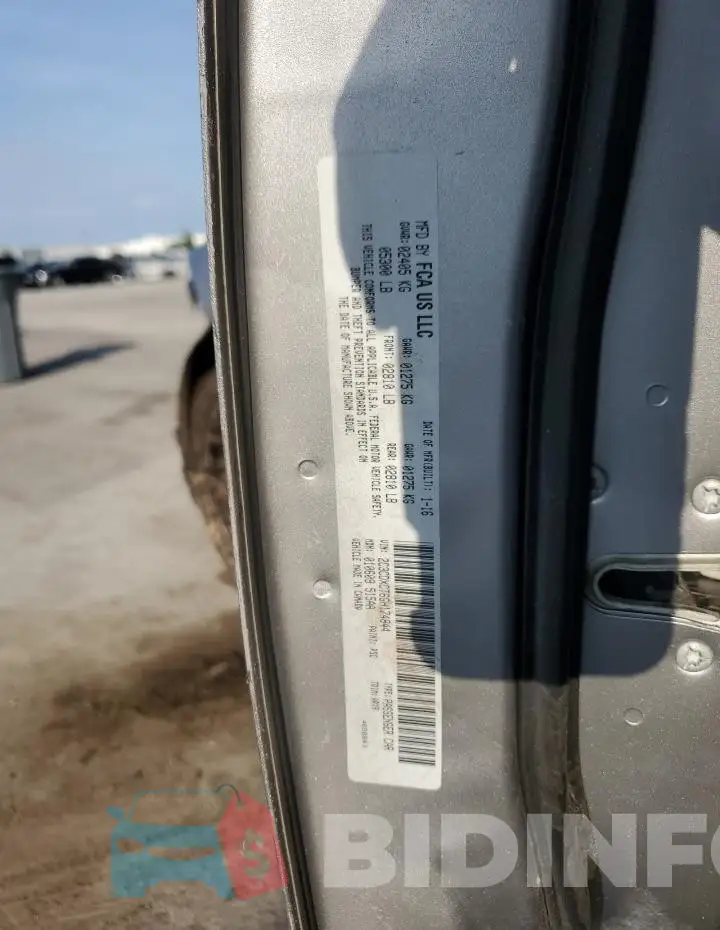 2C3CDXCT6GH174844 Photo# 13