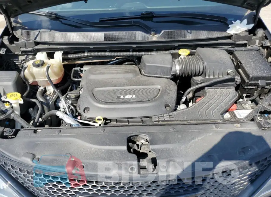 2C4RC1FG5JR333696 Photo# 12