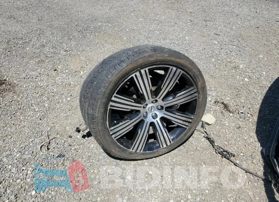 YV4A22PL4N1842266 Photo# 13