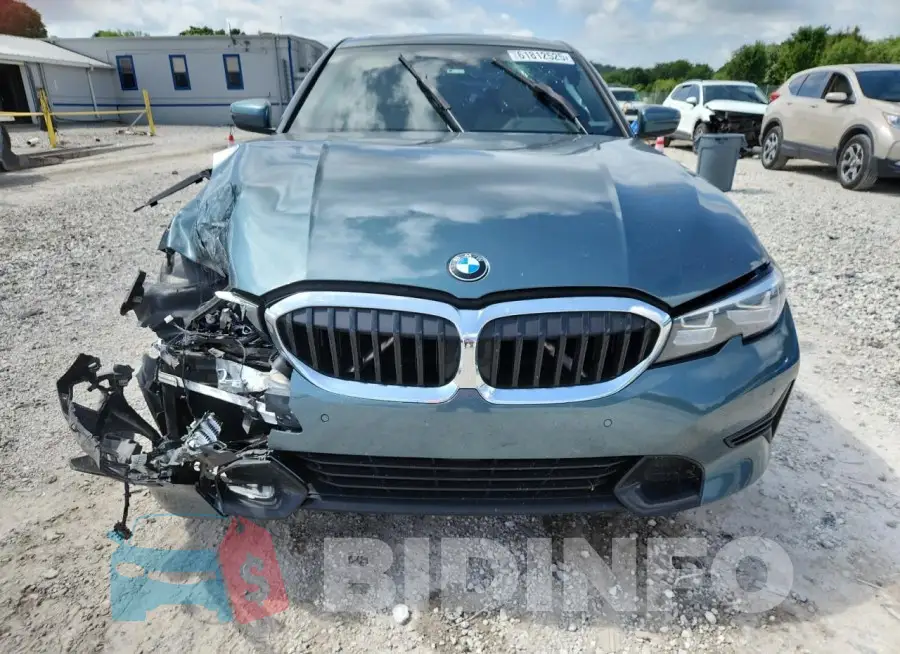 3MW5R7J00L8B38342 Photo# 5