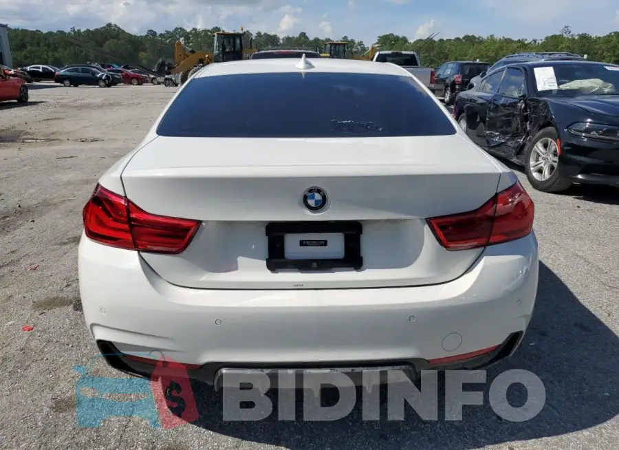WBA4W9C51KAF94610 Photo# 6