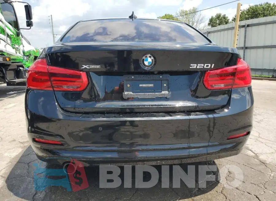 WBA8E5G55GNT93801 Photo# 6