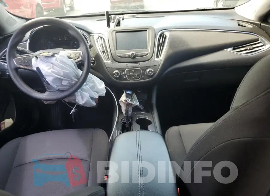 1G1ZD5ST3JF278060 Photo# 8