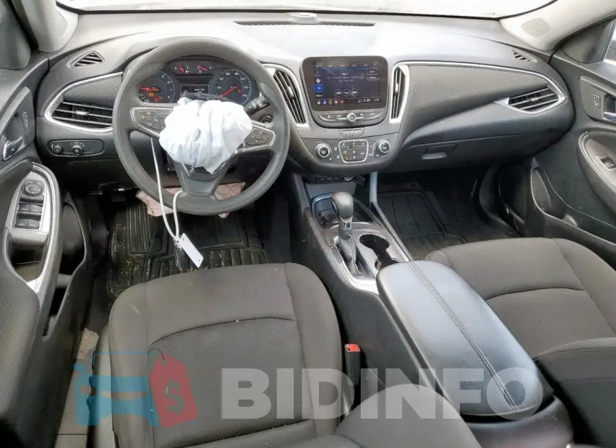 1G1ZD5ST7MF065813 Photo# 8
