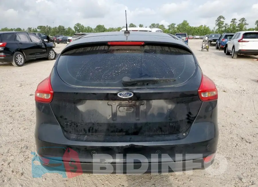 1FADP3M23JL269271 Photo# 6
