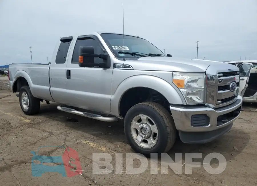 1FT7X2B69GEB42156 Photo# 4