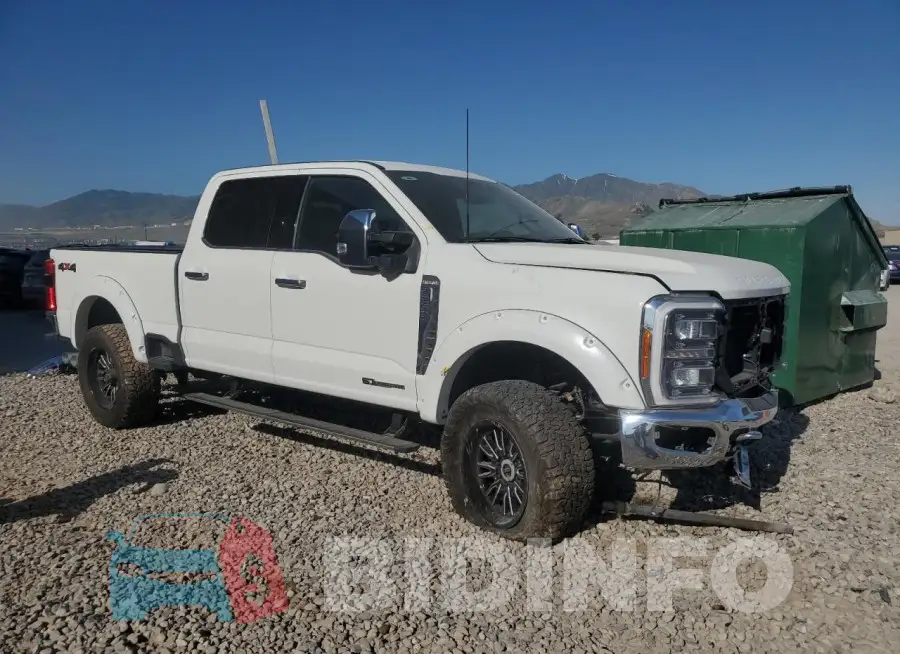 1FT8W2BTXPED69885 Photo# 4