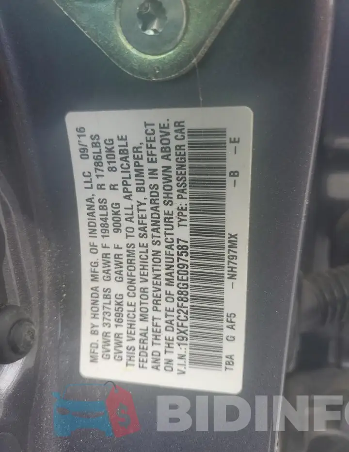 19XFC2F88GE097587 Photo# 12