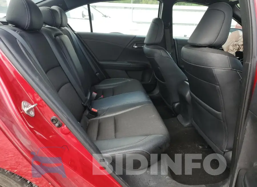 1HGCR2F52HA250297 Photo# 10