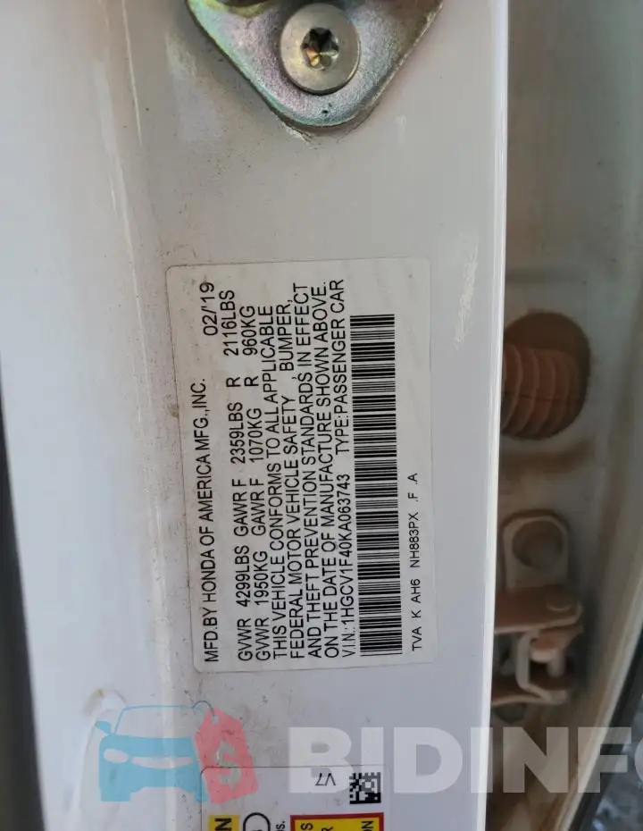 1HGCV1F40KA063743 Photo# 13