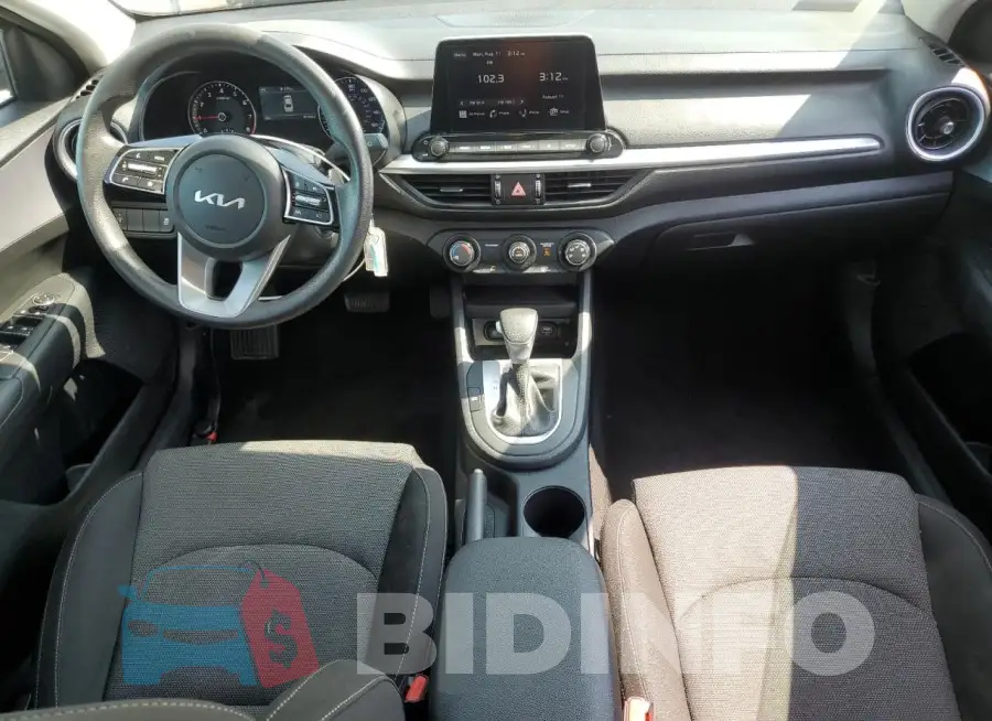 3KPF24AD3RE760554 Photo# 8