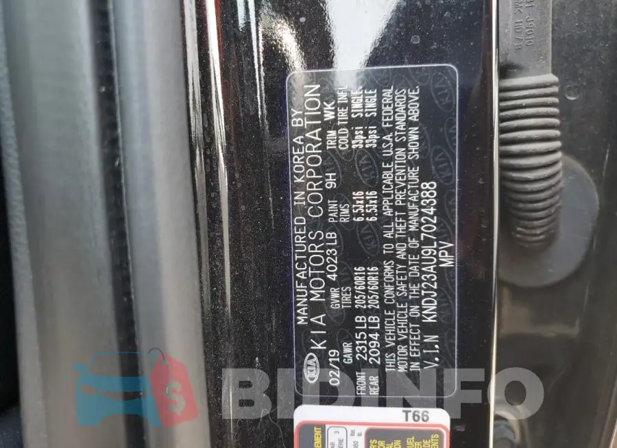 KNDJ23AU9L7024388 Photo# 12