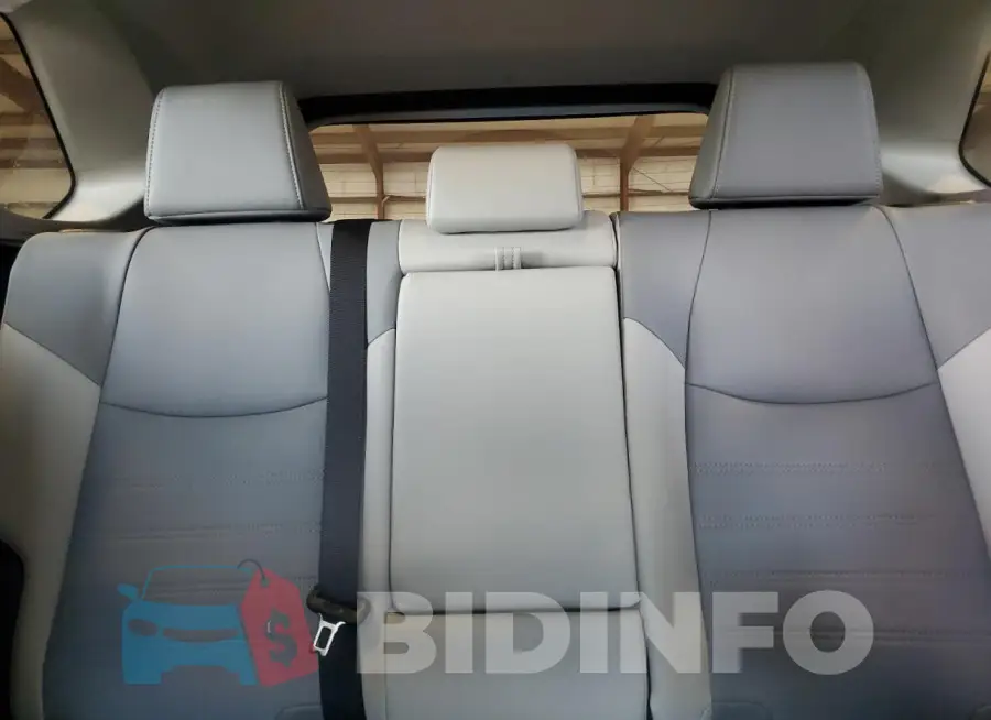 2T3B6RFV3SW085784 Photo# 10