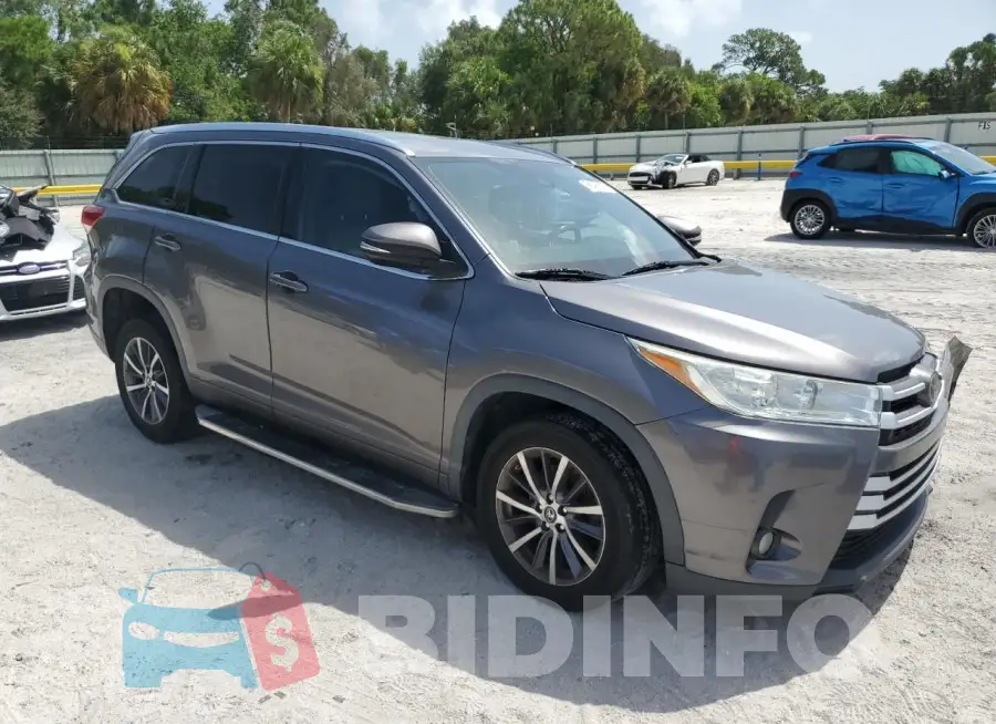 5TDKZRFH8JS547774 Photo# 4