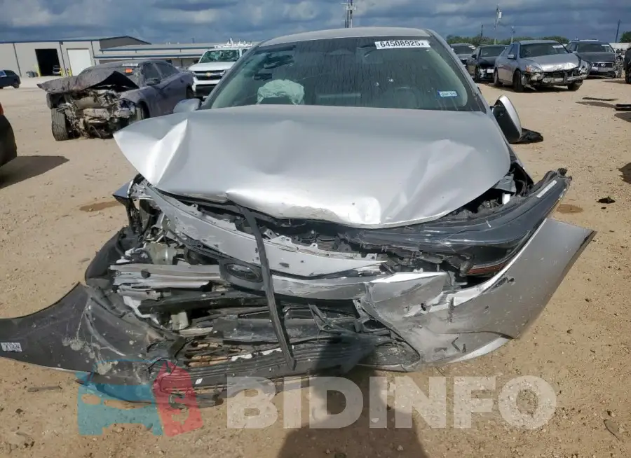 5YFB4MDE3PP076449 Photo# 5