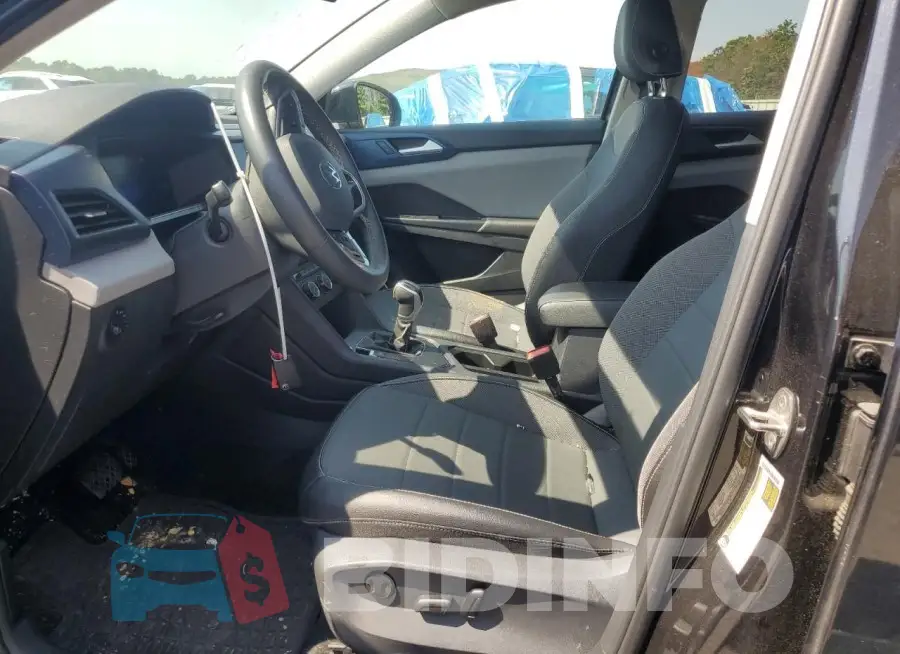 3VVRX7B29NM099787 Photo# 7