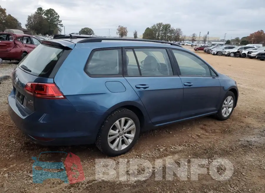 3VW017AU2HM507902 Photo# 3