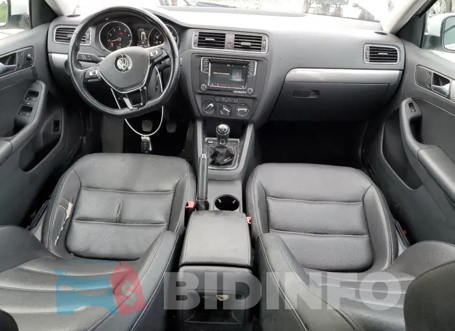 3VWB67AJ6HM325152 Photo# 8