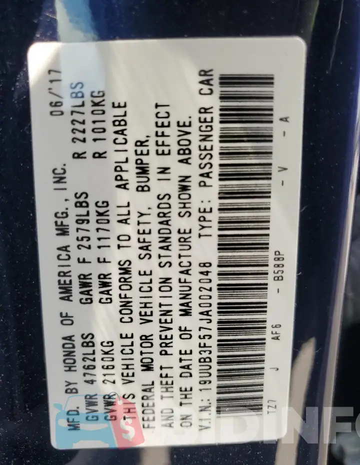 19UUB3F57JA002048 Photo# 12