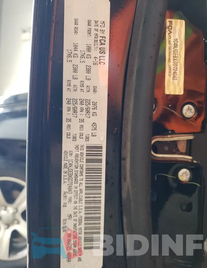 1C4NJDEBXGD724043 Photo# 13