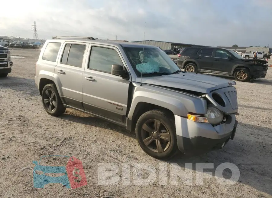 1C4NJPBB4HD156749 Photo# 4