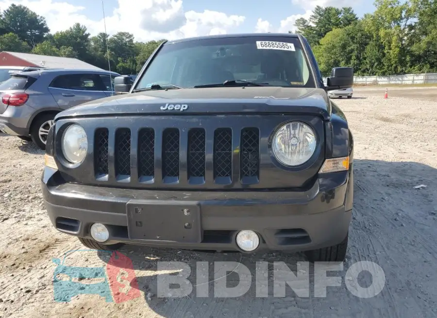1C4NJRFB2GD759624 Photo# 5