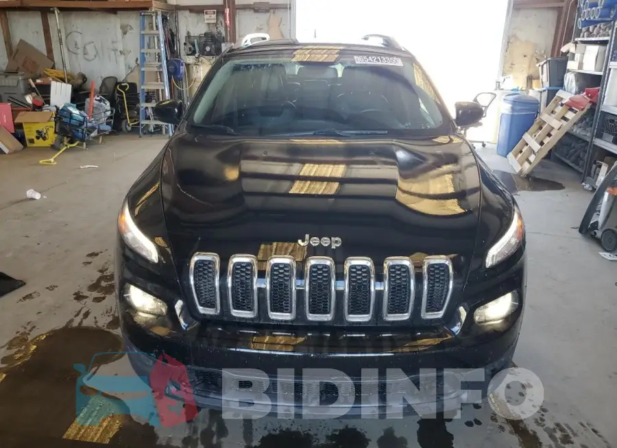 1C4PJLLB1JD534967 Photo# 5