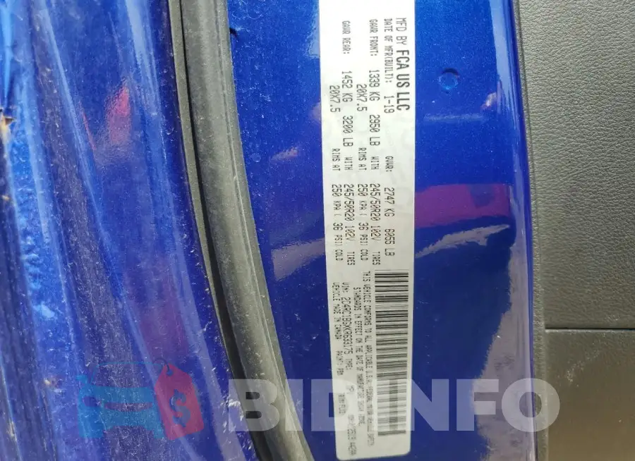 2C4RC1BGXKR633175 Photo# 13