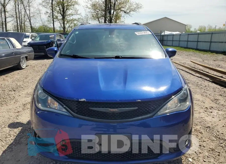 2C4RC1BGXKR633175 Photo# 5