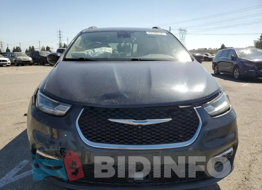2C4RC1L77MR594014 Photo# 5
