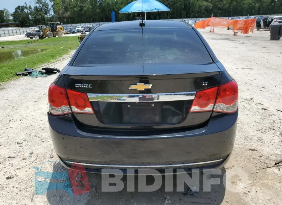 1G1PE5SB1G7195273 Photo# 6