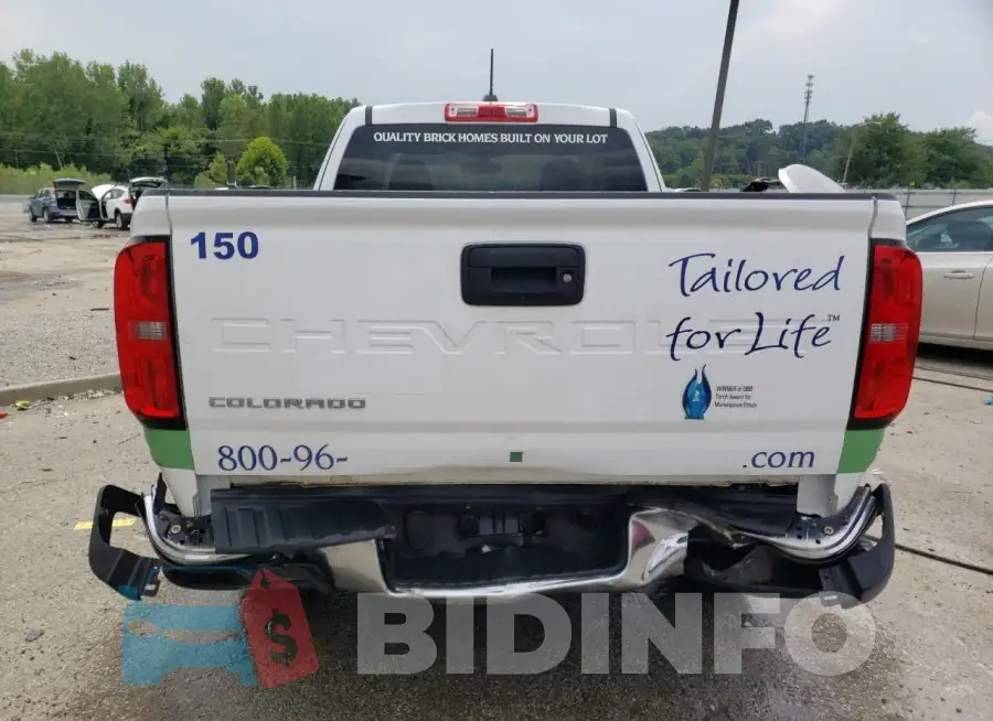 1GCHSBEA8M1294869 Photo# 6