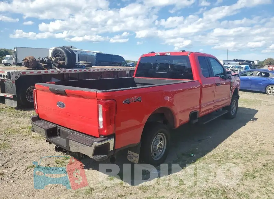 1FT8X2BA3PEC01825 Photo# 3