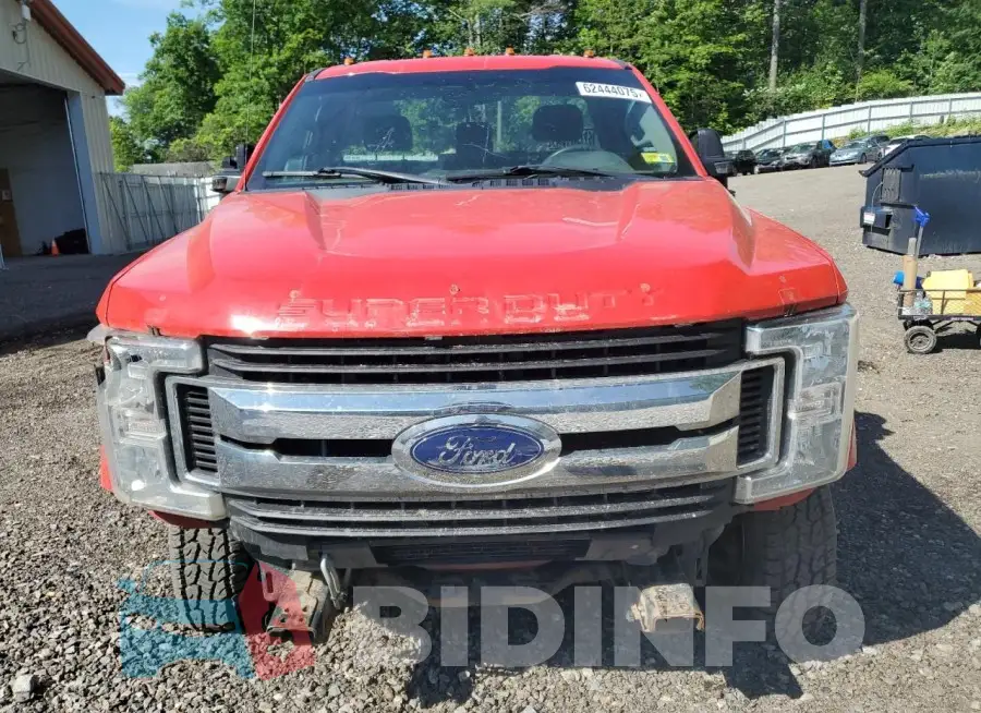 1FTBF2B61JEC73182 Photo# 5