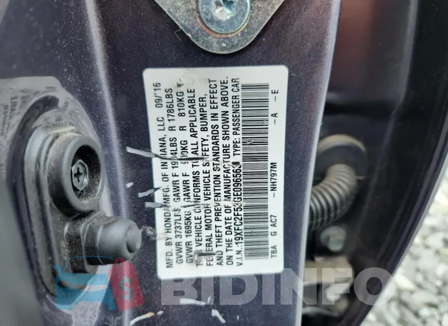 19XFC2F53GE096563 Photo# 12