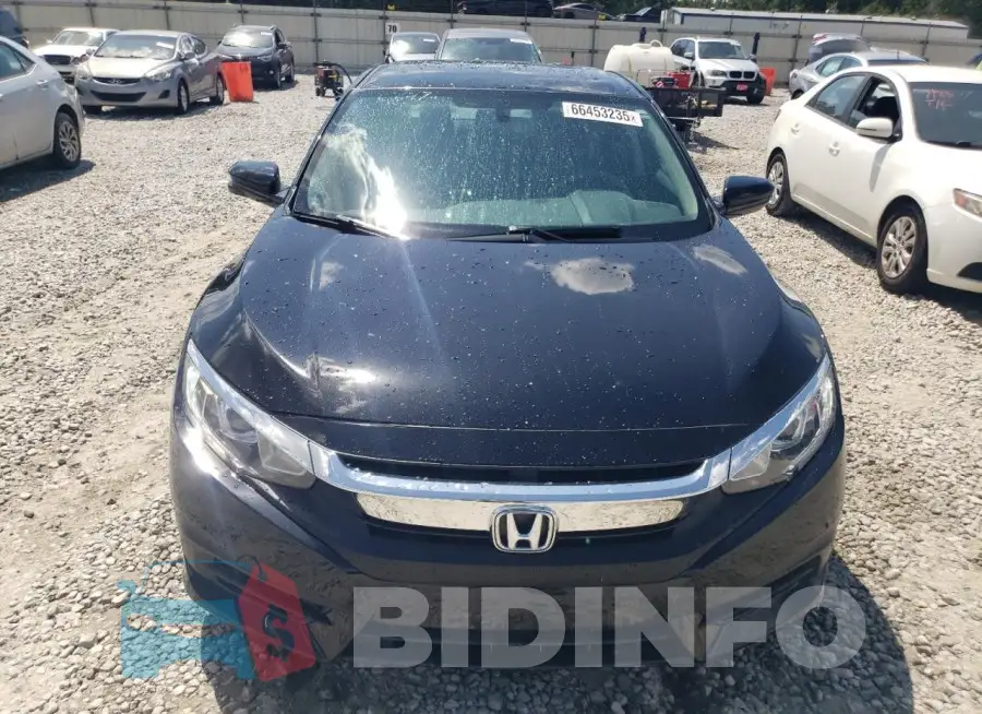 19XFC2F72HE047616 Photo# 5