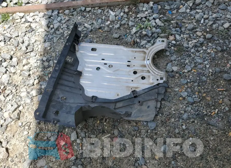 1HGCV2F98KA007793 Photo# 12