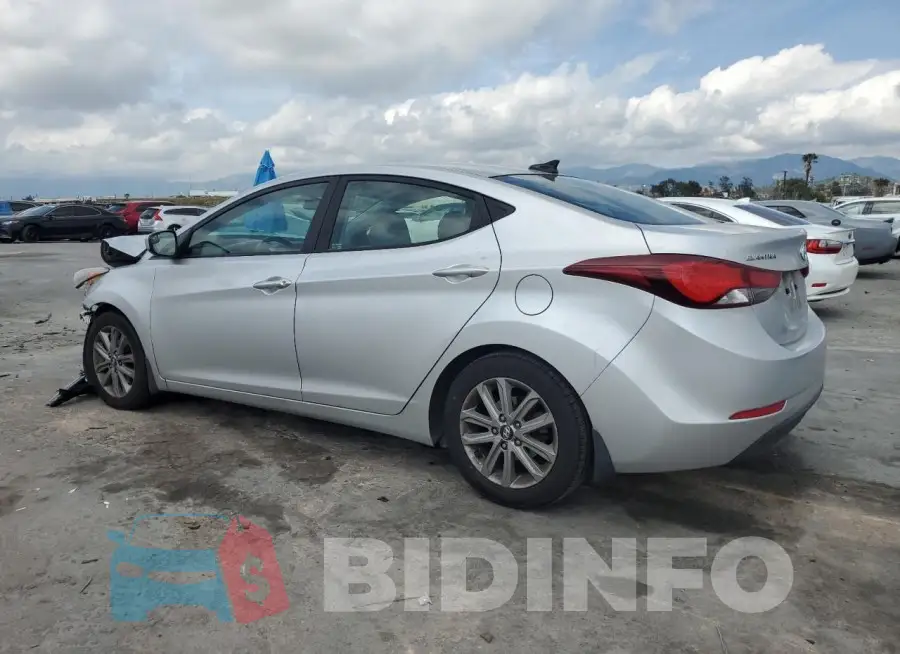 5NPDH4AE8GH779124 Photo# 2